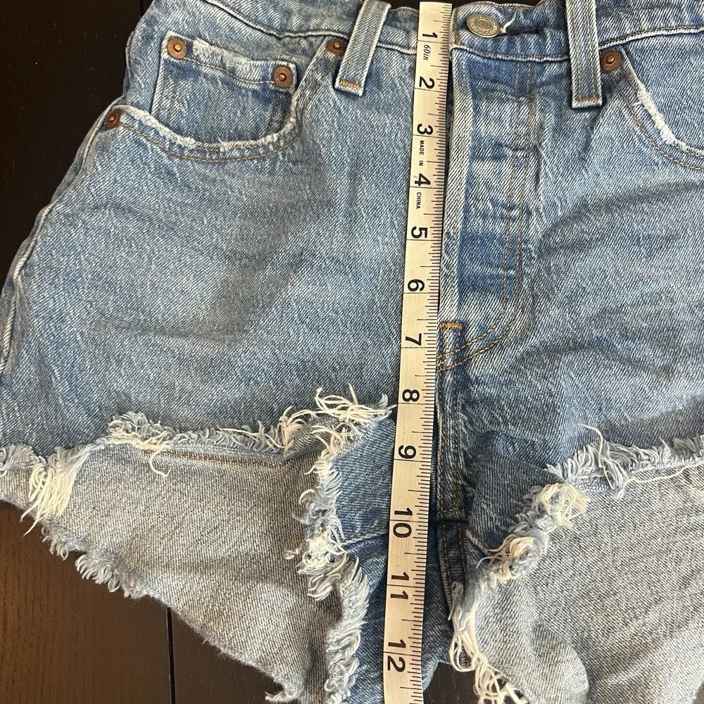 Levi's 501 High Rise Button‎ Fly Denim Mini Cut Off Shorts Womens 25 Medium Wash